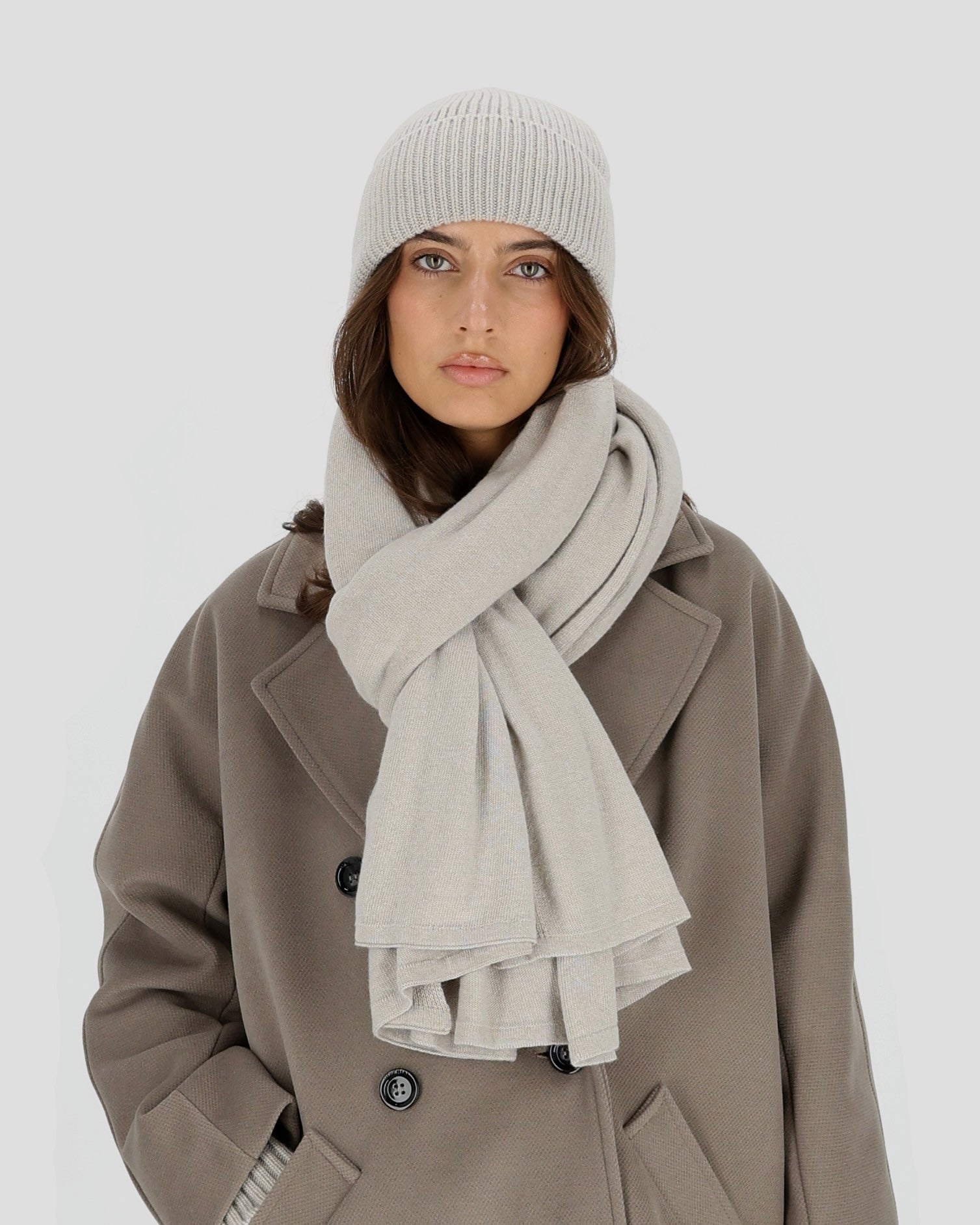 OSLO Merino Vilnos ir Kašmyro Šaliko ir Kepurės Rinkinys Kreminė