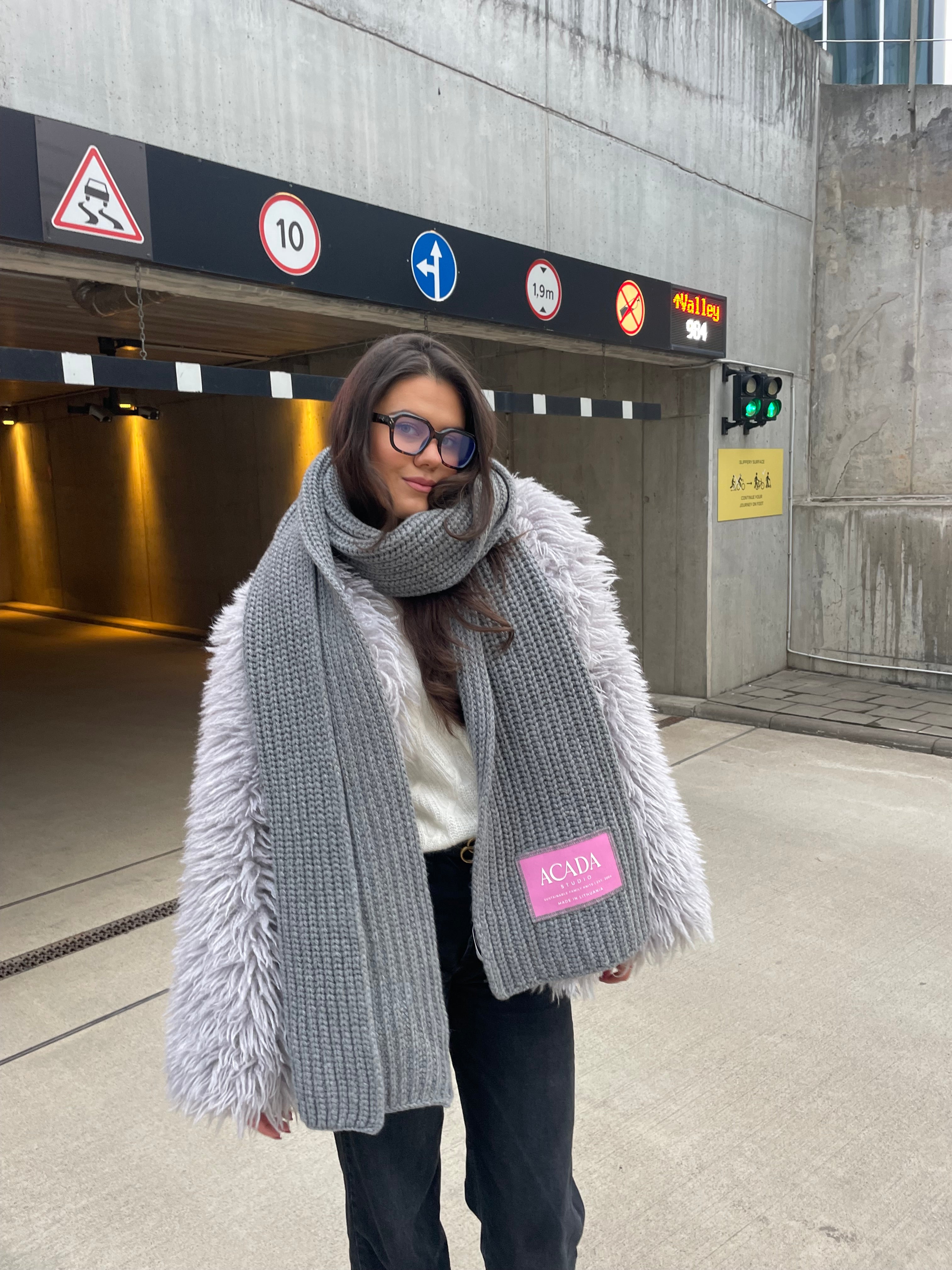 100% Merino Vilnos Šalikas Šviesiai Pilka