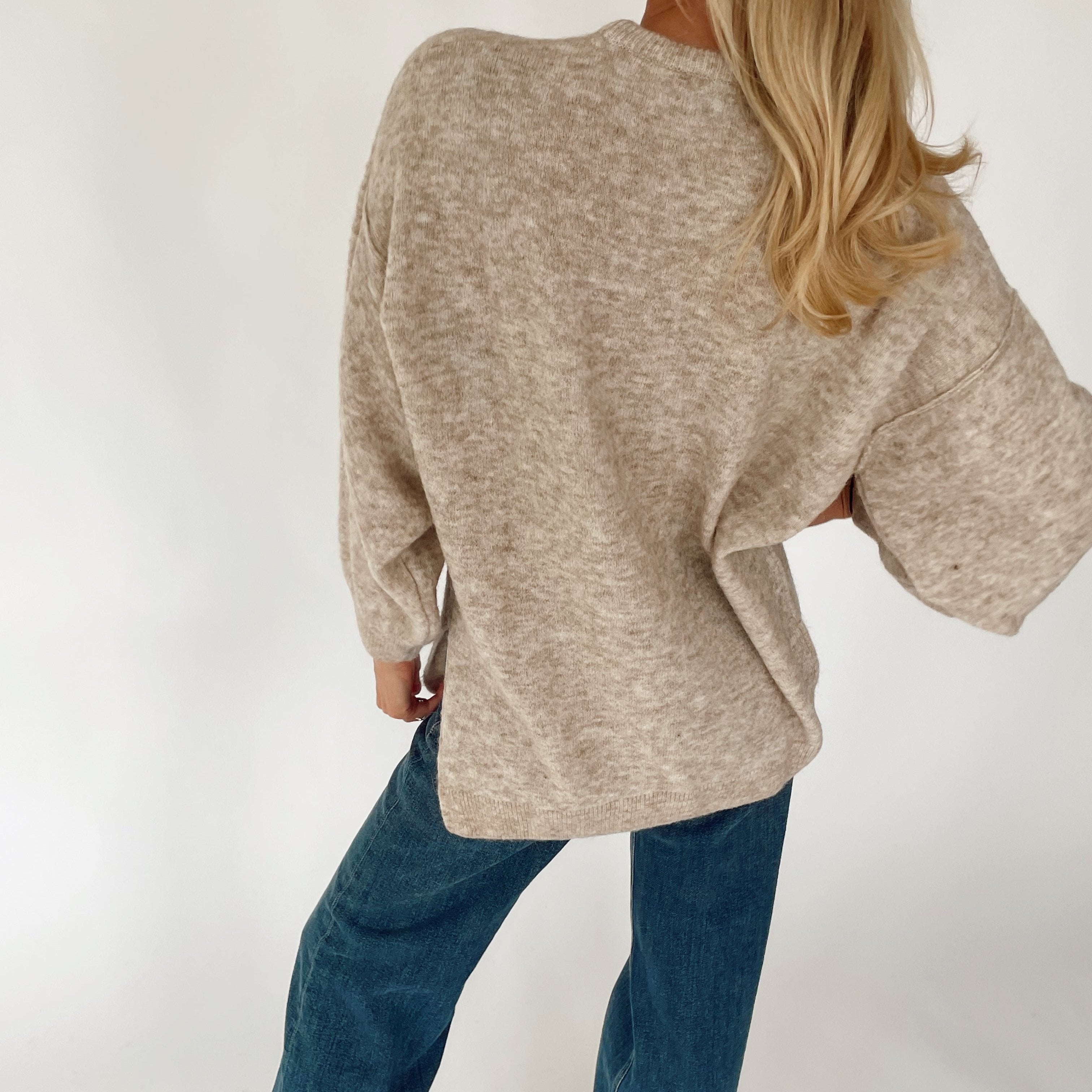 FLUFFY Alpakos ir Merino vilnos Megztinis