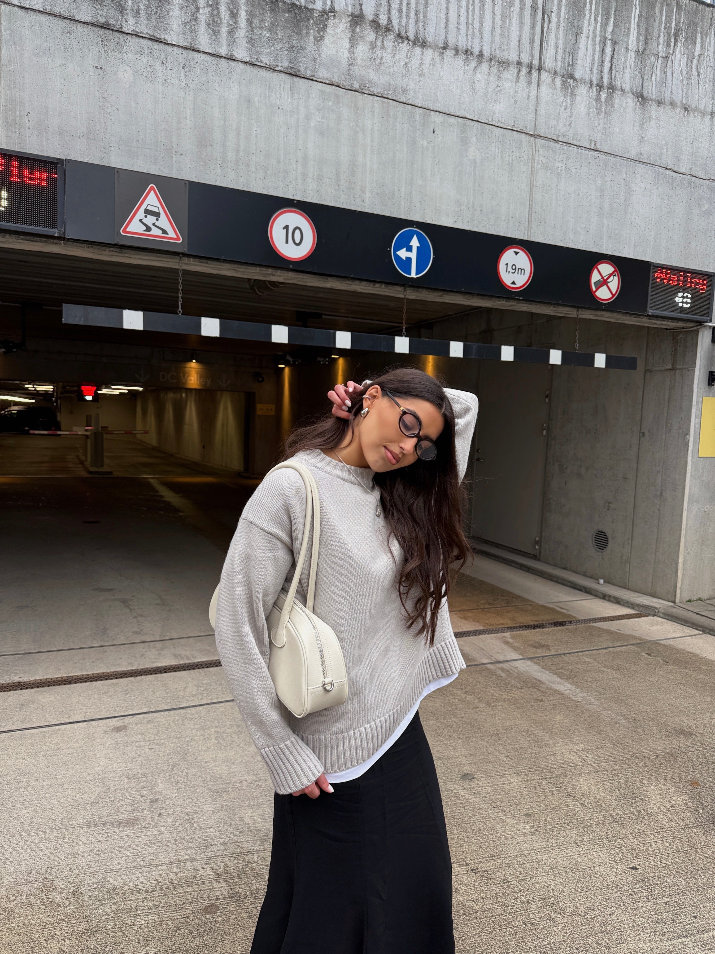 OSLO Kašmyro ir Merino Vilnos Megztinis Kreminė