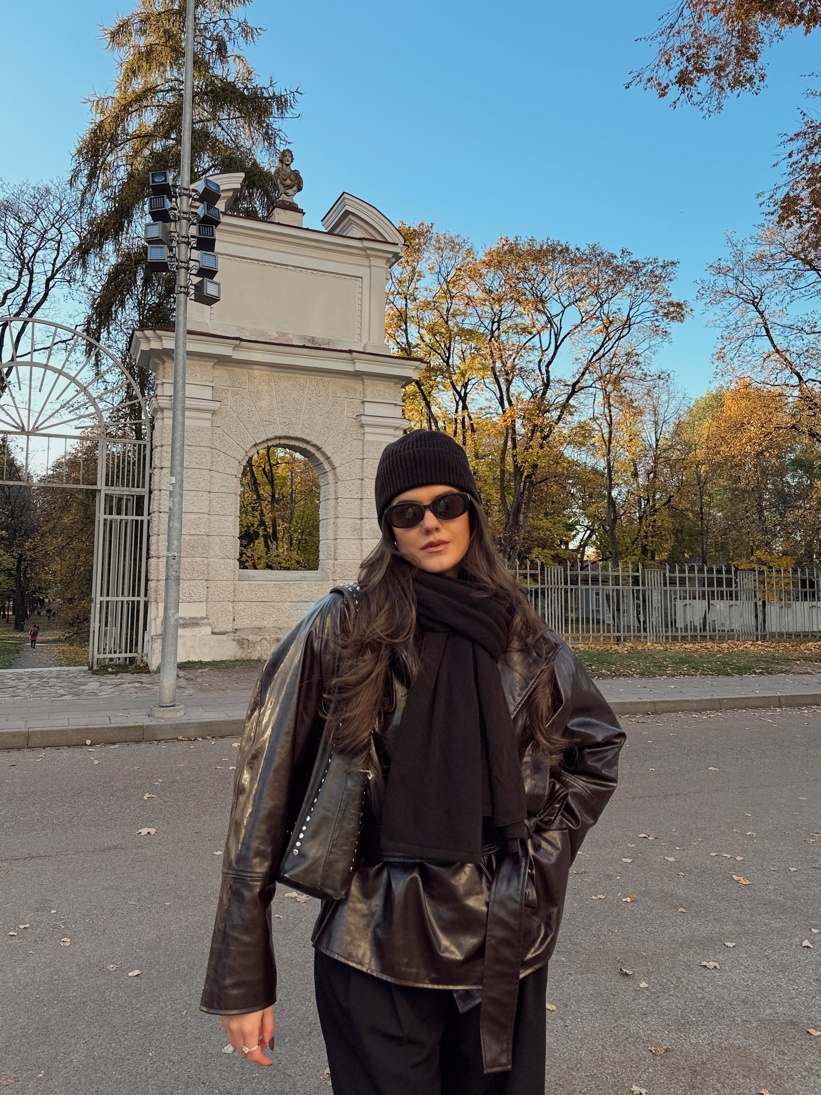 OSLO Merino Vilnos ir Kašmyro Šaliko ir Kepurės Rinkinys Tamsiai Ruda