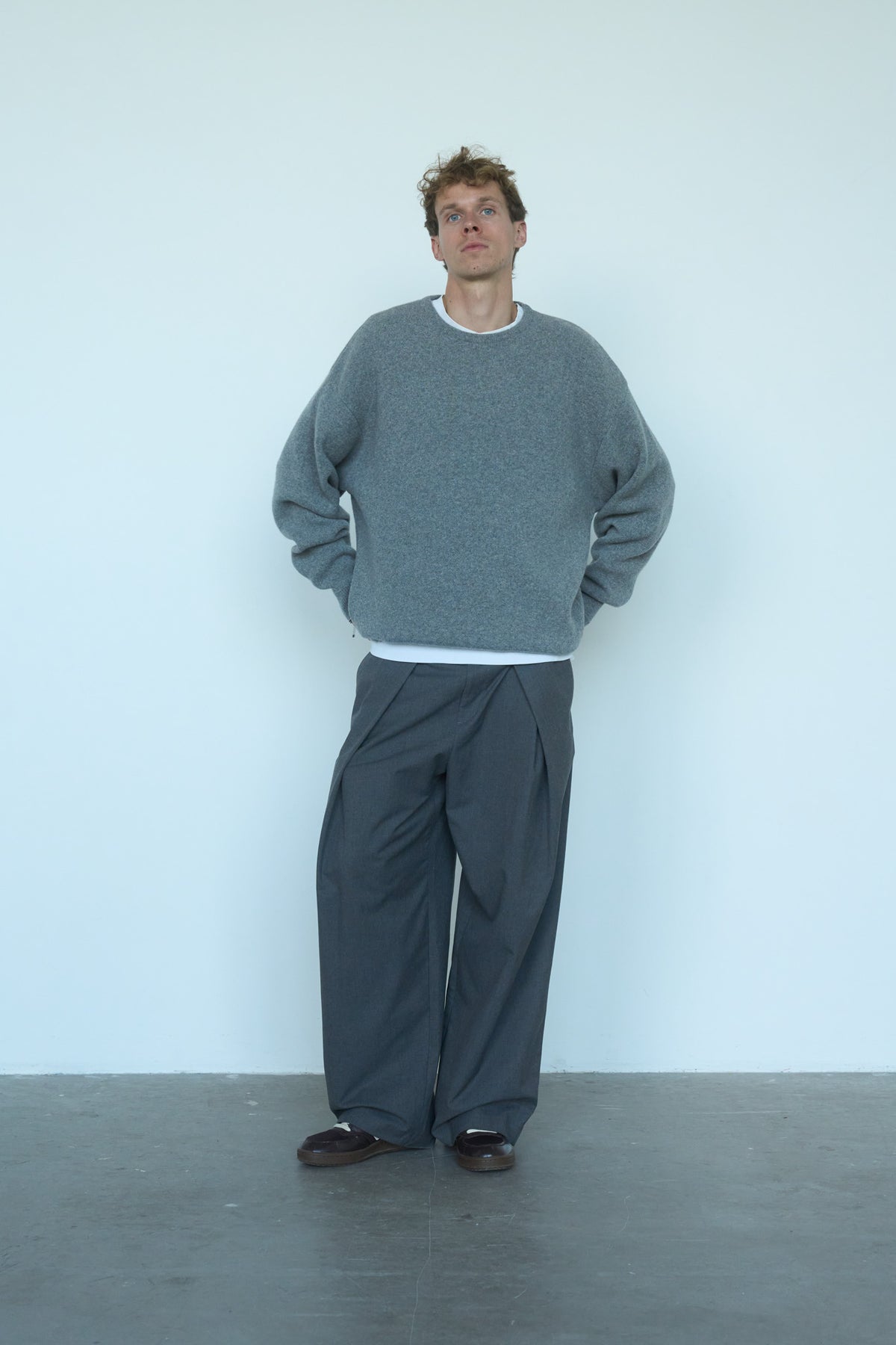 BASIC Merino Vilnos Megztinis