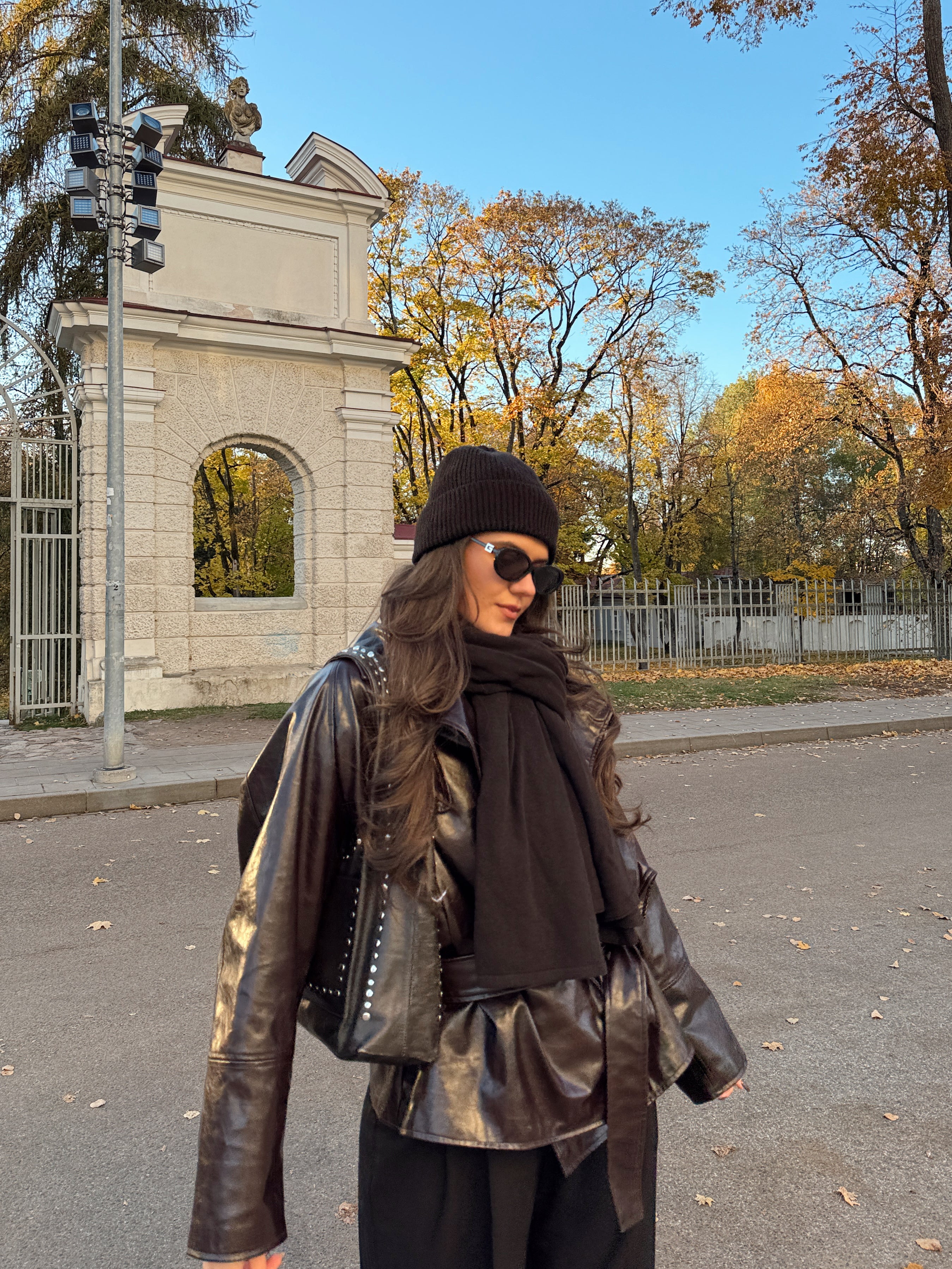 OSLO Merino Vilnos ir Kašmyro Šaliko ir Kepurės Rinkinys Tamsiai Ruda