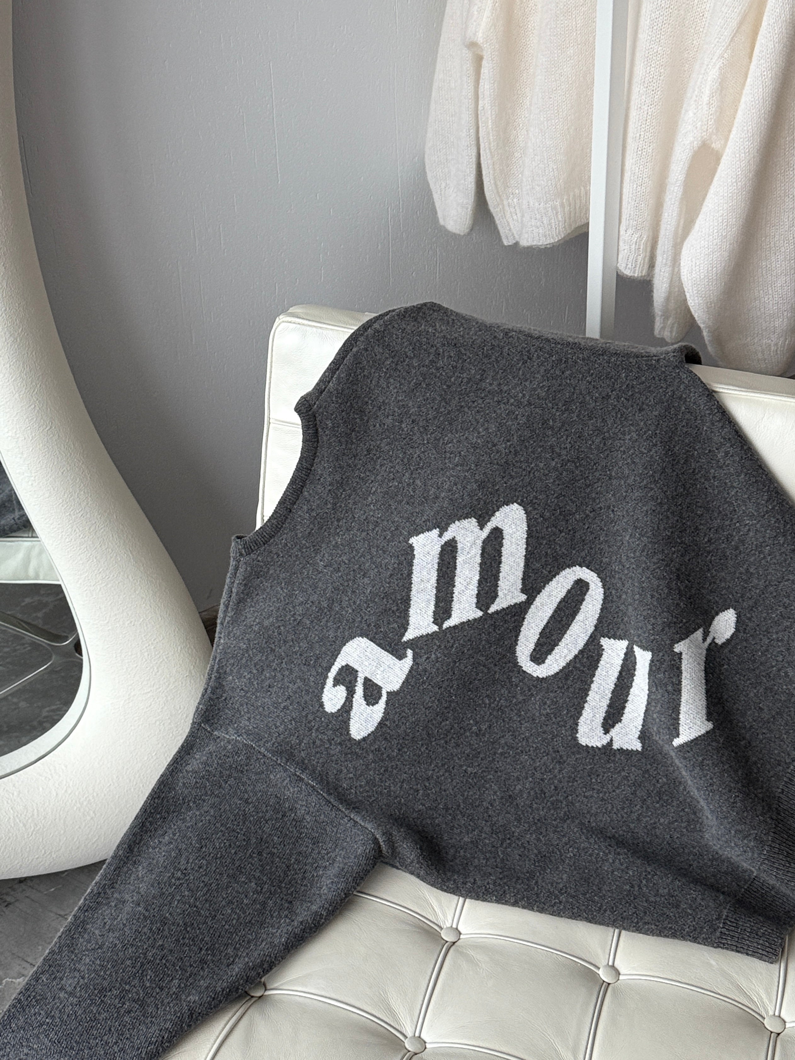 AMOUR Merino Wool Jumper