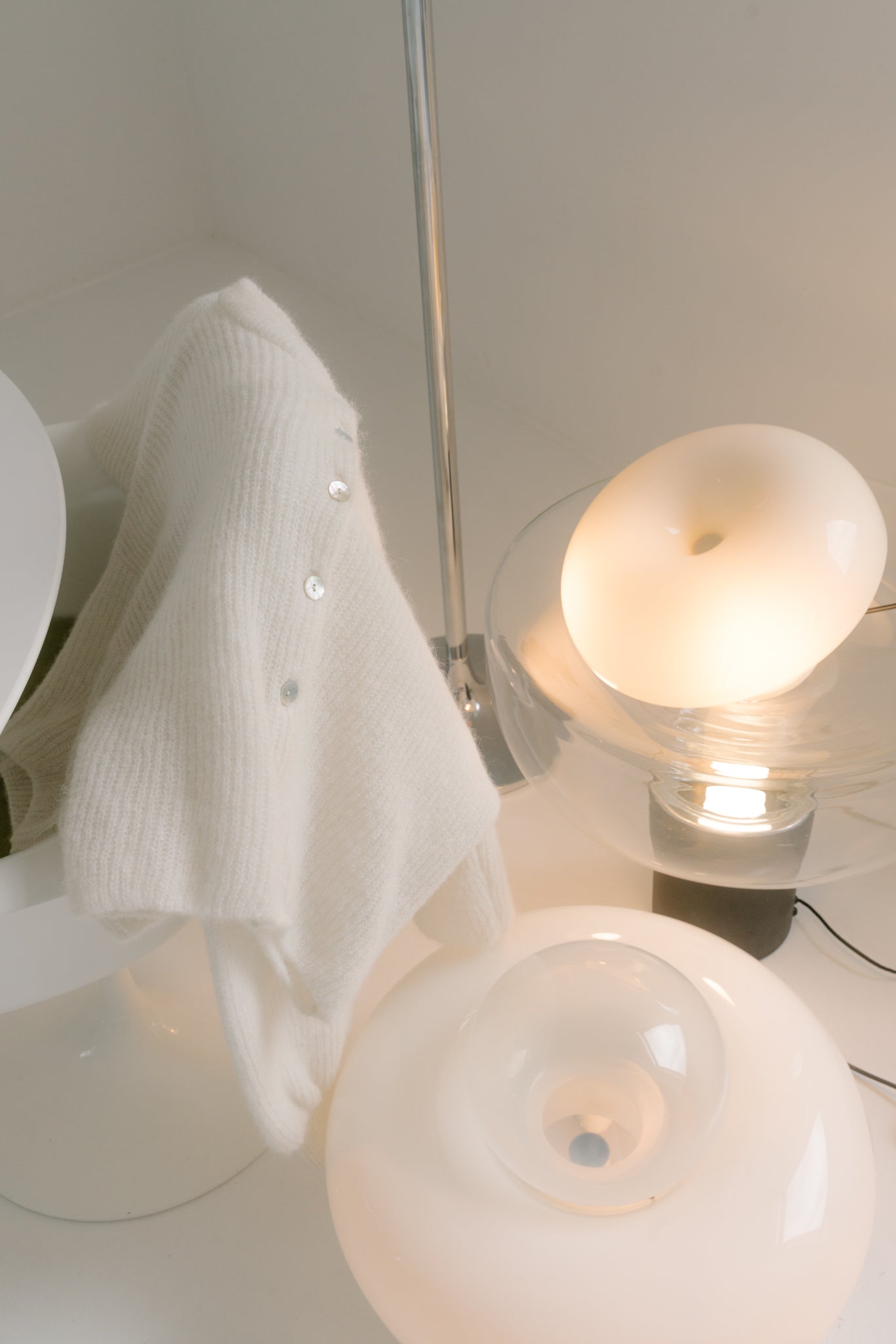 PARIS Alpakos Palaidinė Balta