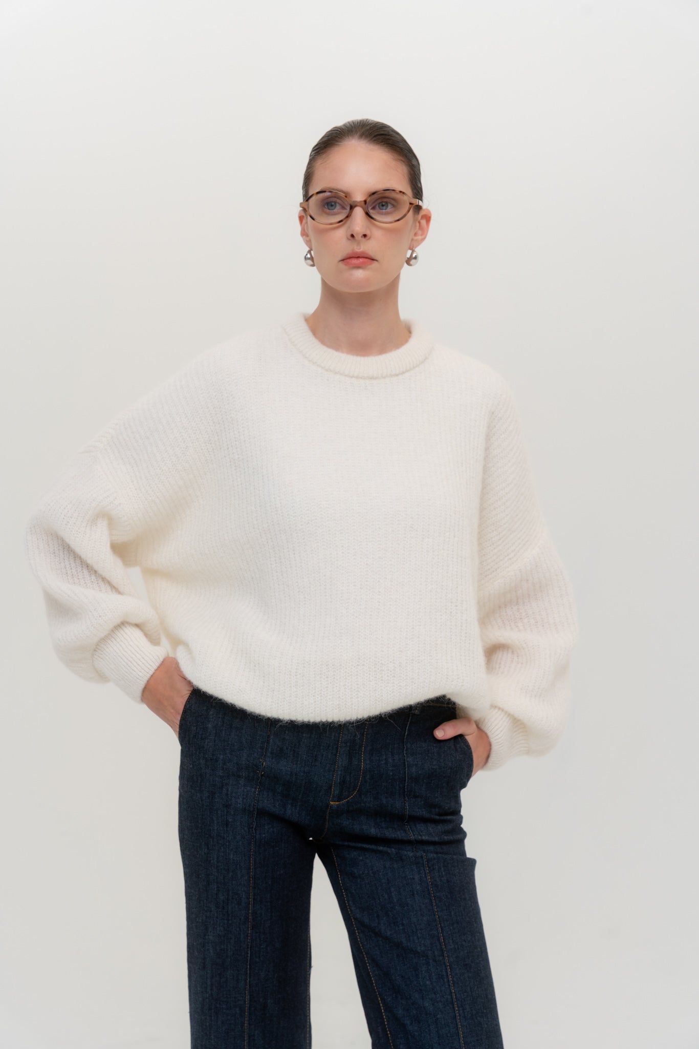 PARIS Alpakos Megztinis Balta