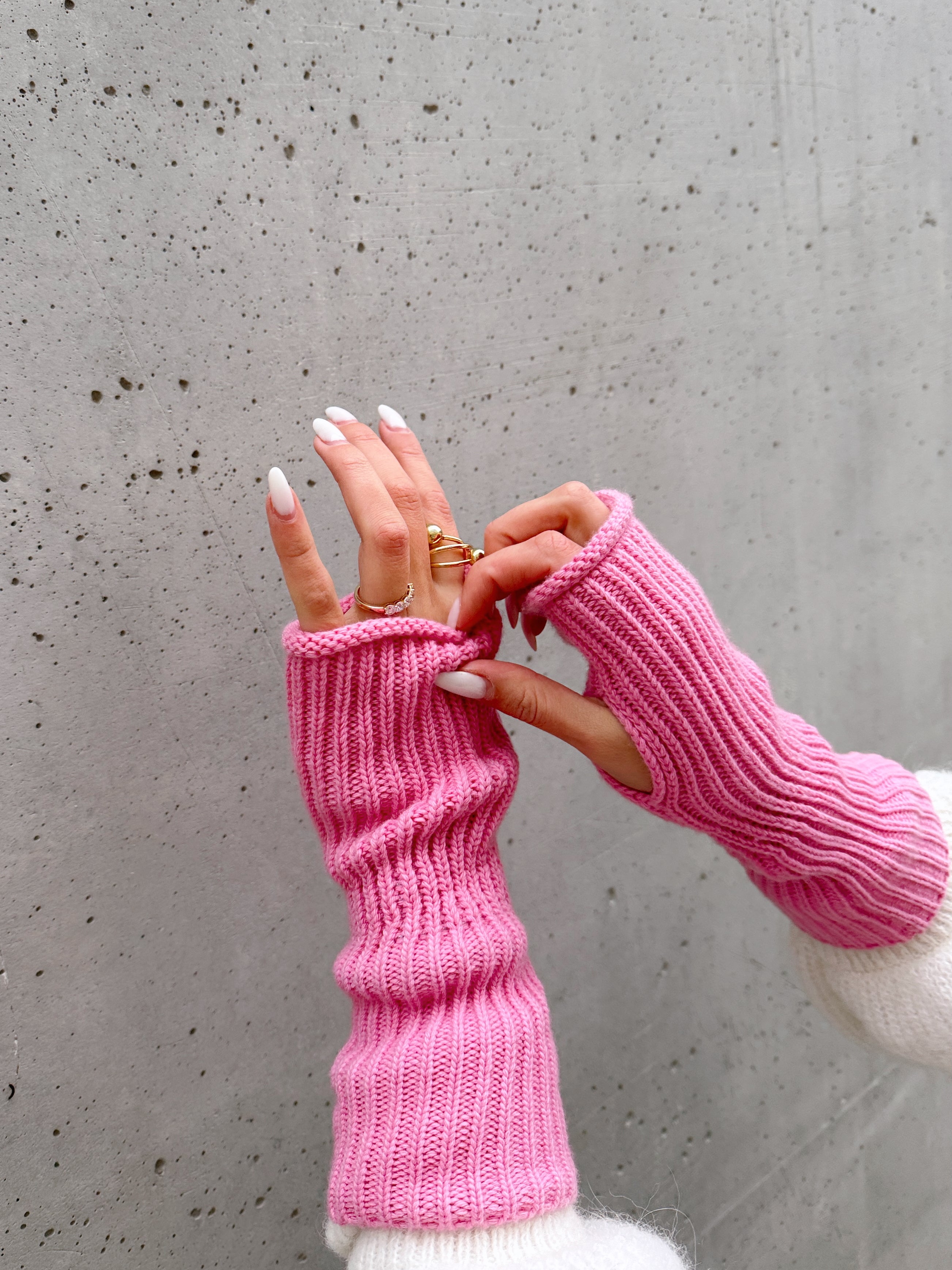 OSLO Merino Wool and Cashmere Scarf and Hat Set Pink