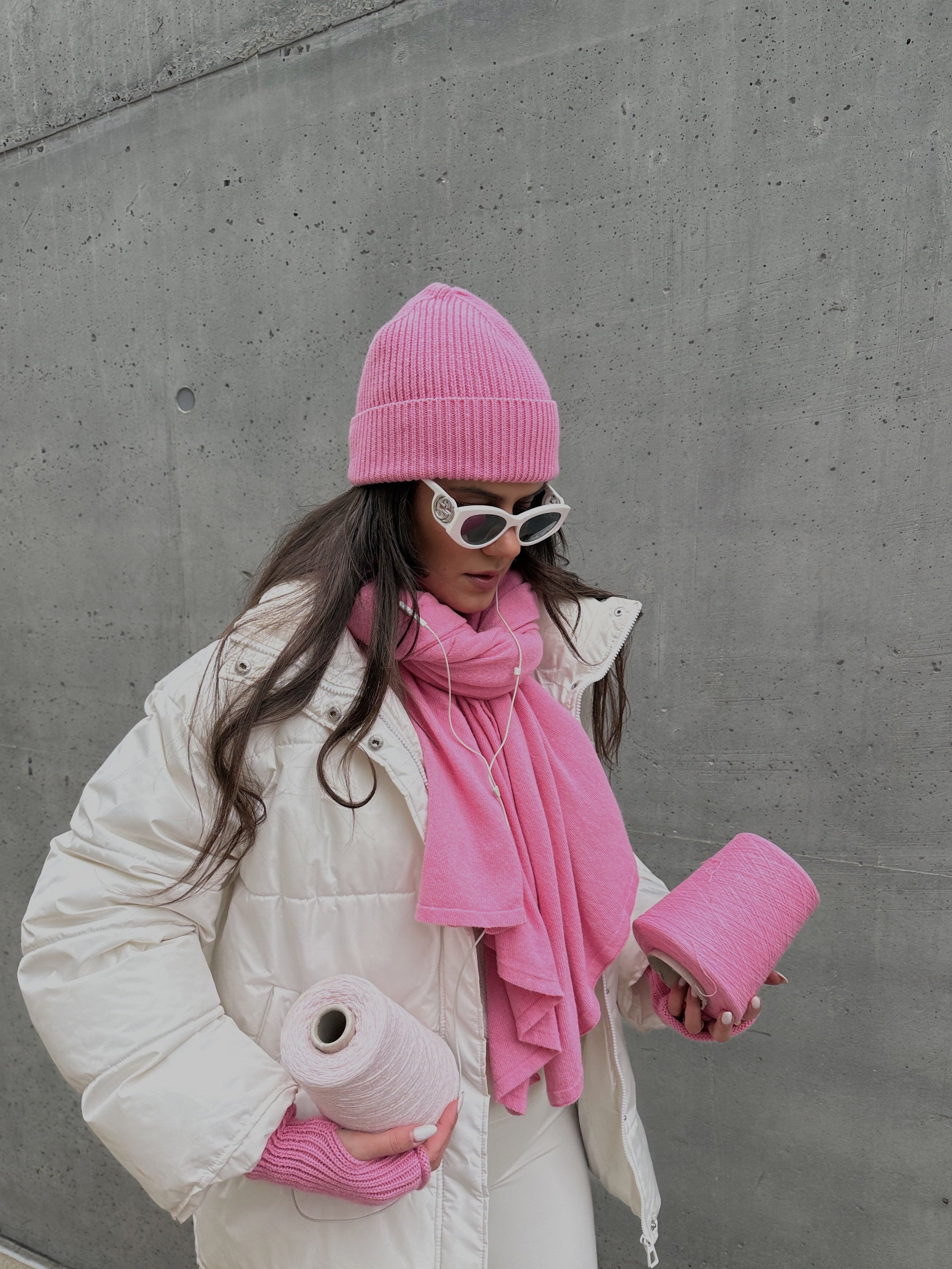 OSLO Merino Vilnos ir Kašmyro Šaliko ir Kepurės Rinkinys Rožinė