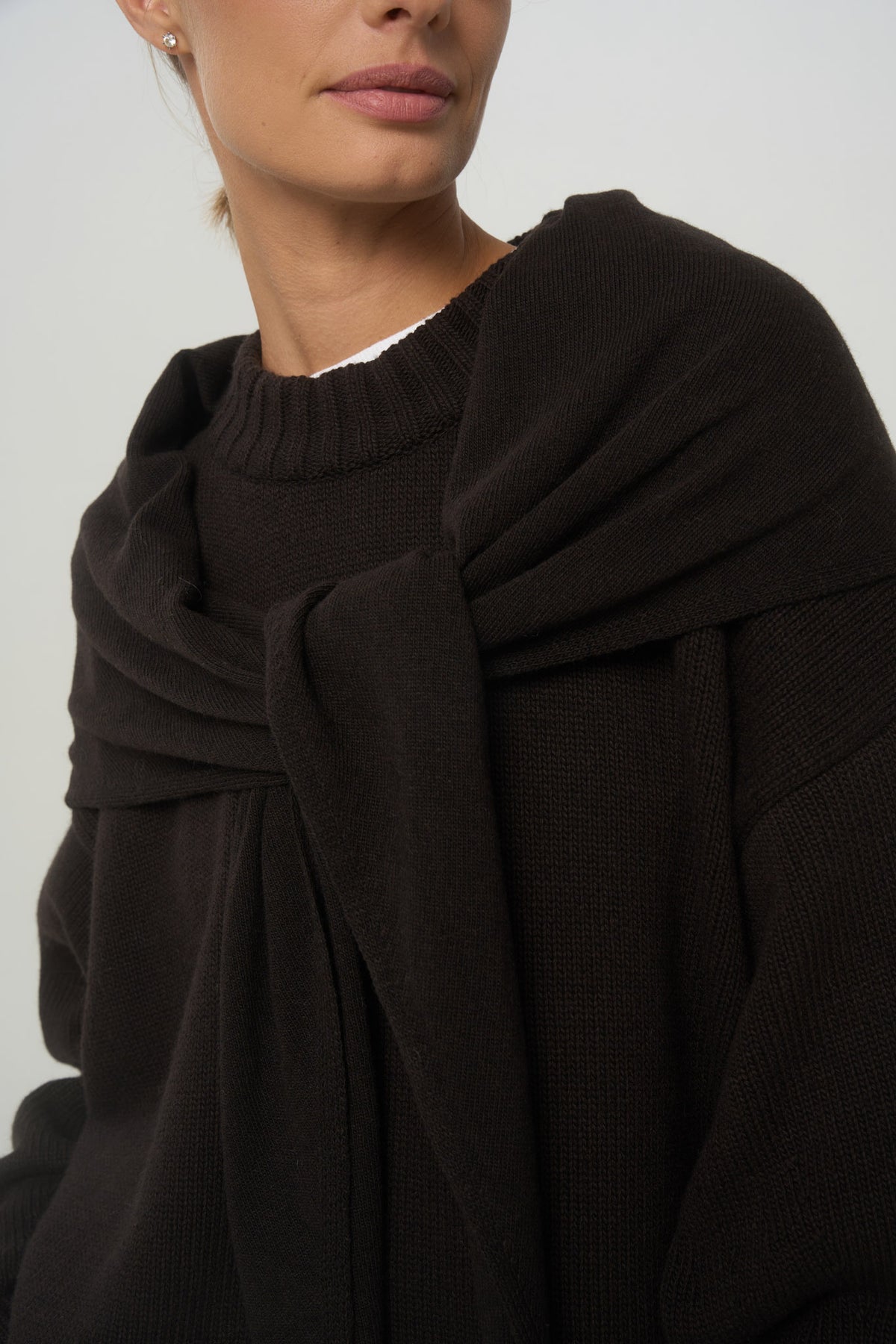 OSLO Merino Wool and Cashmere Triangle Scarf Dark Brown