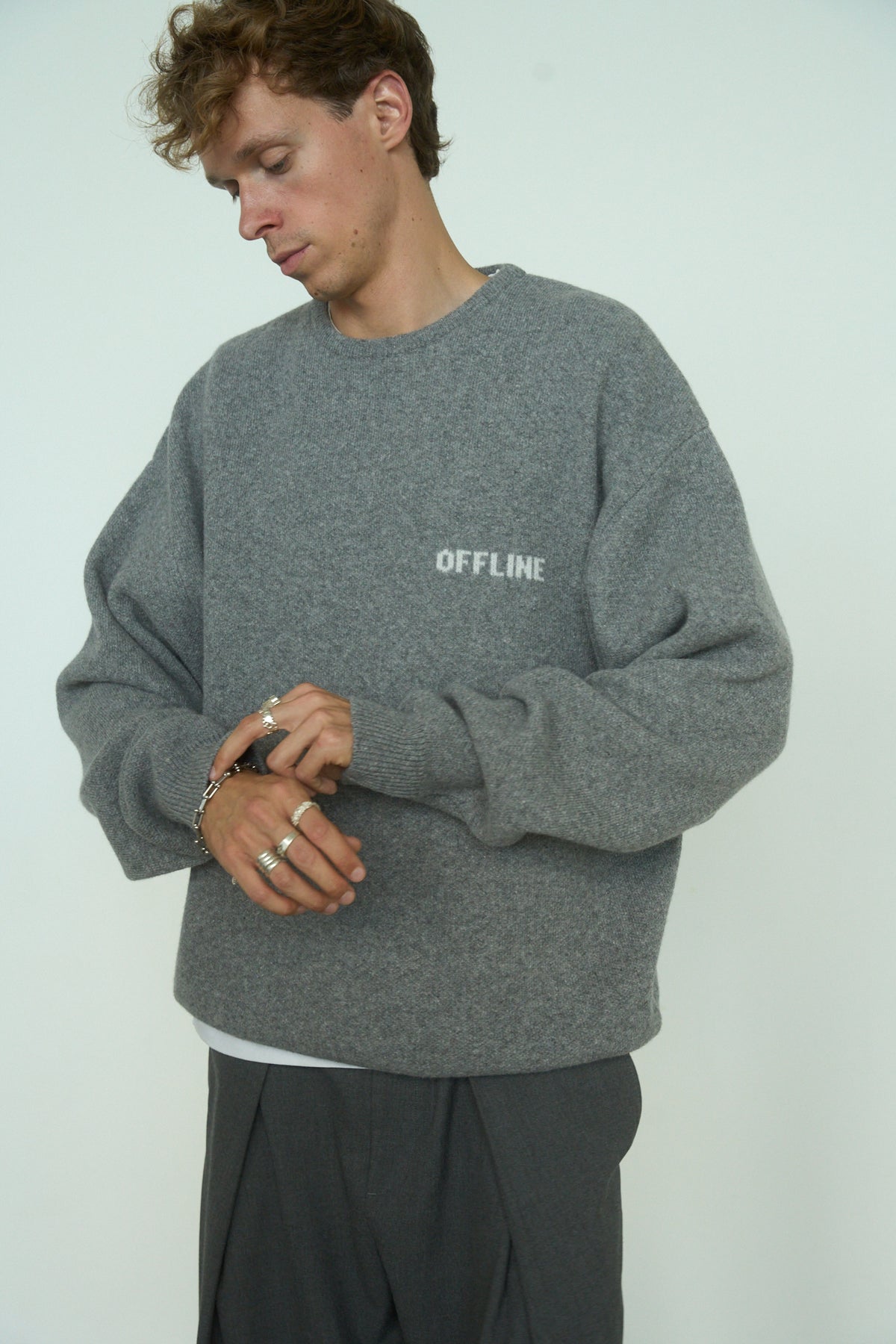 OFFLINE Merino Vilnos Megztinis