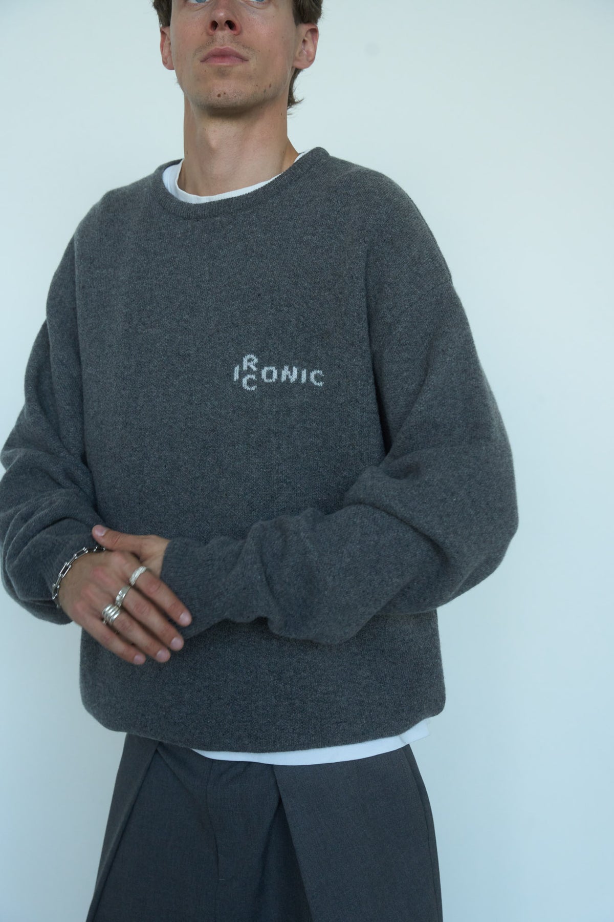 ICONIC Merino Vilnos Megztinis
