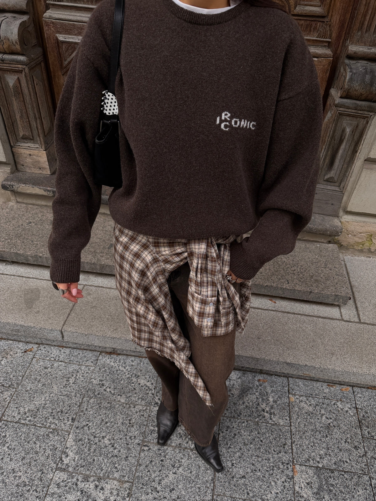 ICONIC Merino Wool Jumper Dark Brown 