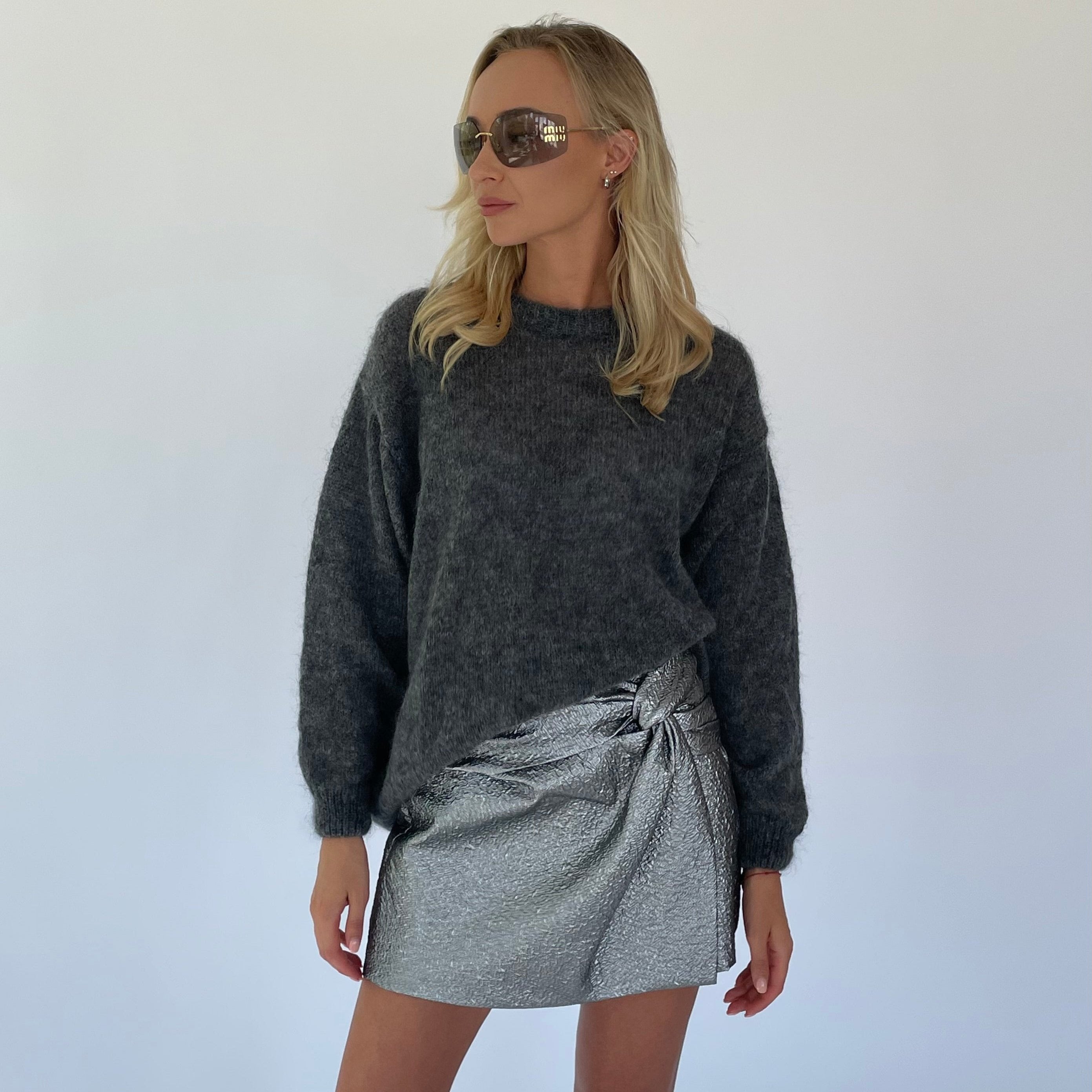 SOFT ROME Moheros ir Merino Vilnos Megztinis Tamsiai Pilka – Acada Studio