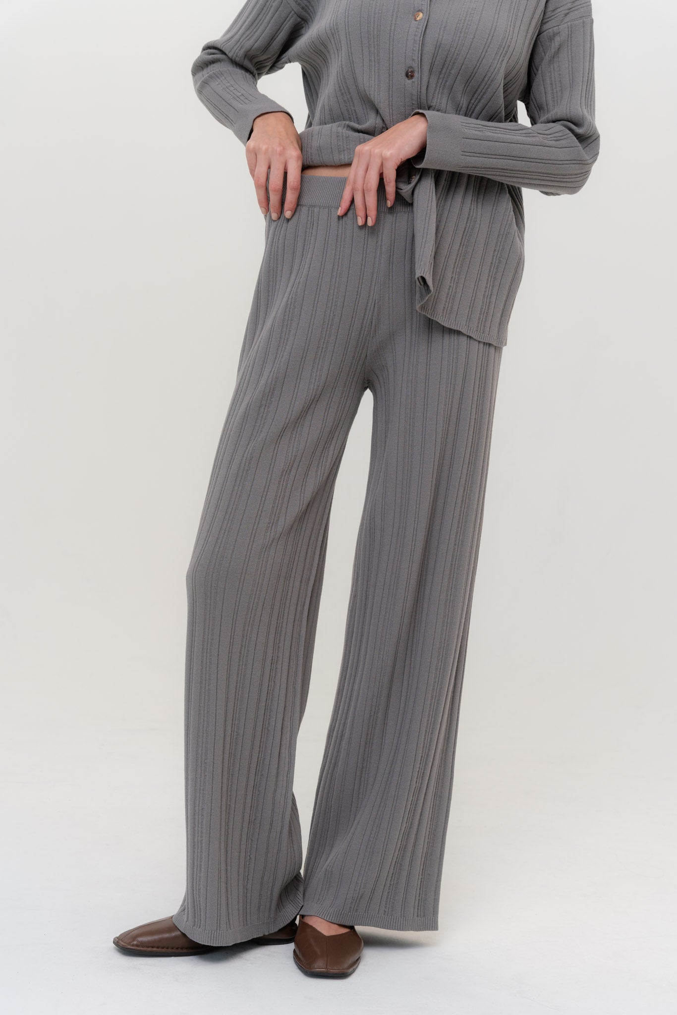 COPENHAGEN Megztas Viskozės Dviejų Dalių Kostiumas Šviesiai Pilka