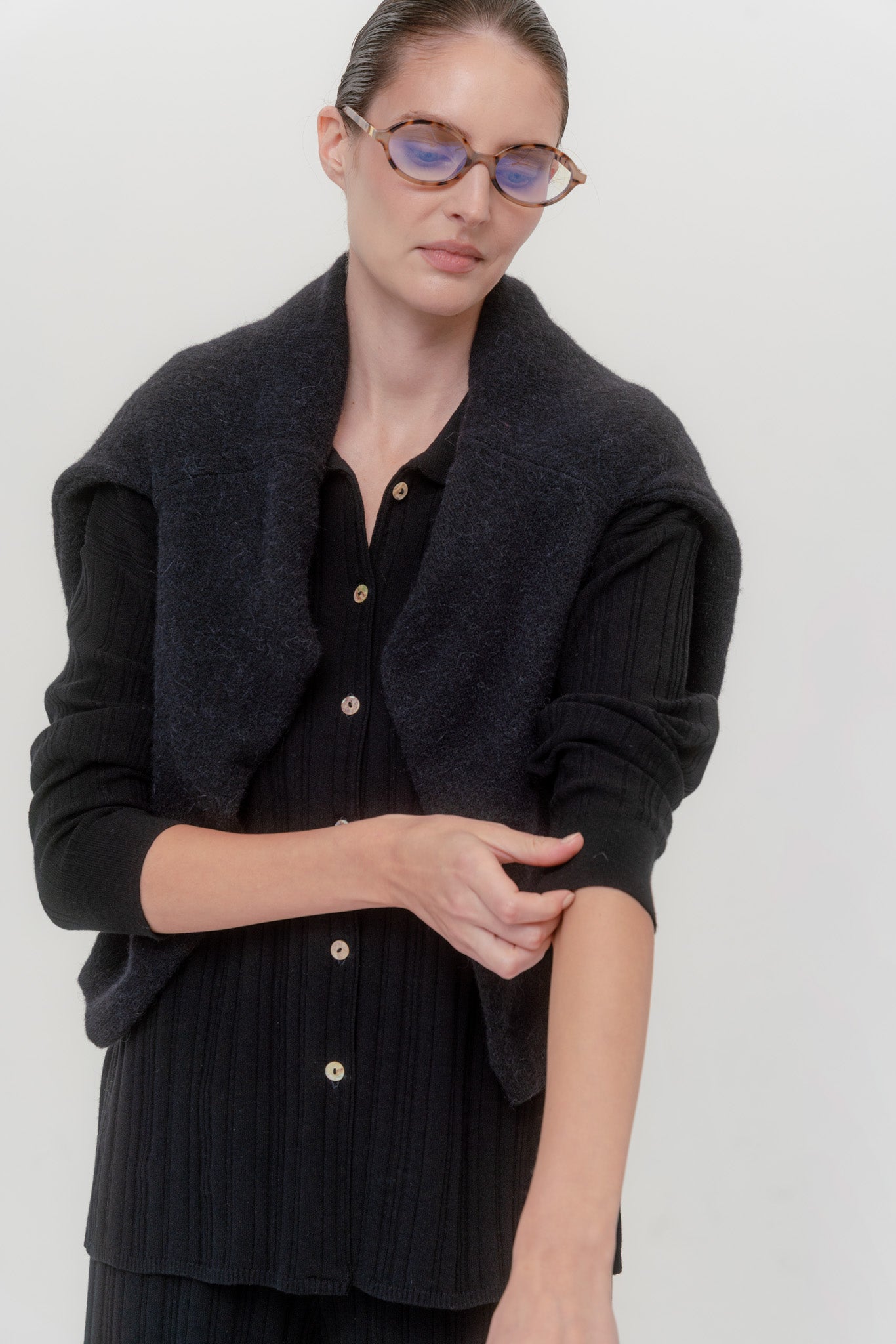 COPENHAGEN Megztas Viskozės Dviejų Dalių Kostiumas Juoda