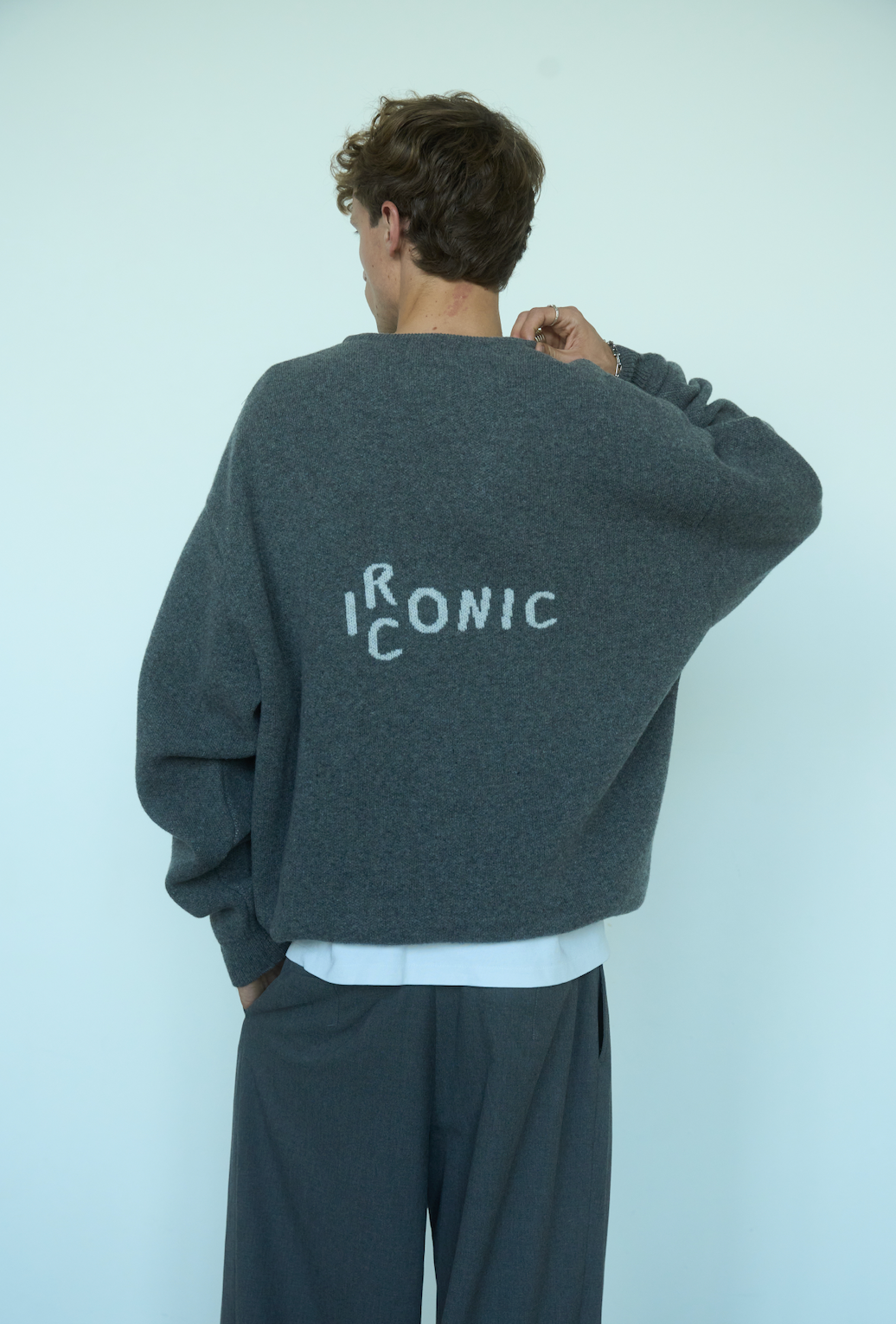 ICONIC Merino Vilnos Megztinis